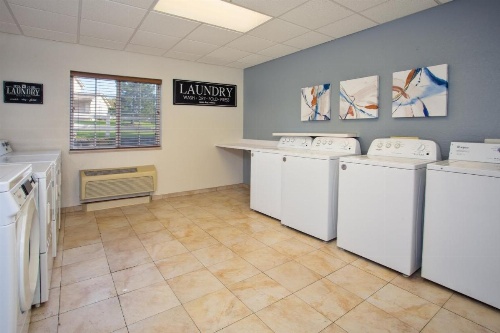 Candlewood Suites Kenosha image 22